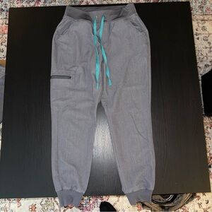 Figs Graphite Gray Scrub Joggers